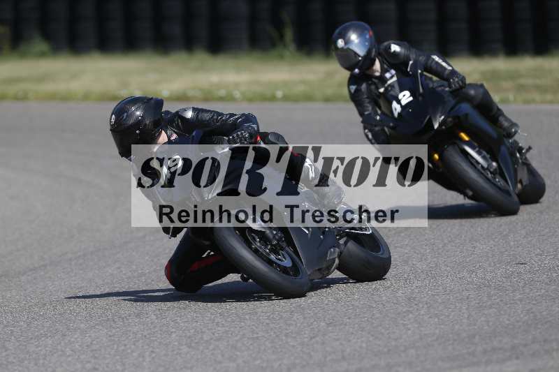 /21 17.06.2026  Ducati Schweiz Track Warmup ADR/Gruppe blau/49